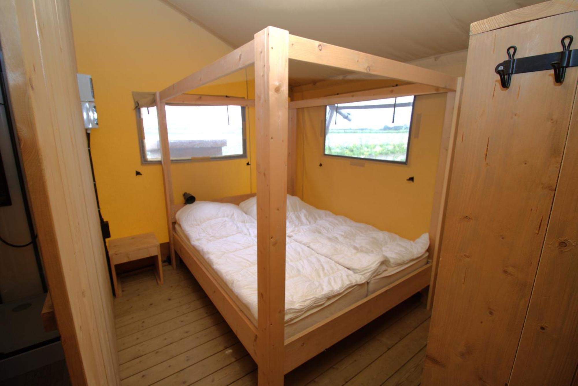 Glamping De Zuidvliet Nr 8 * Wolphaartsdijk